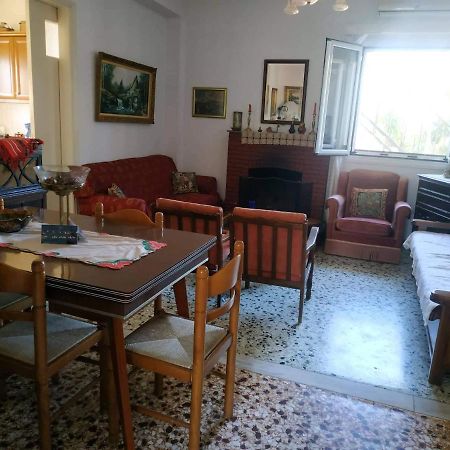 Villa Vacation House Dionysia à Aigio Extérieur photo